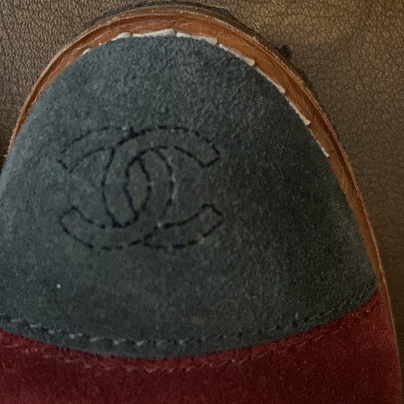 Channel cranberry and navy low boots with two zippers fall, winter, spring Sz 37 - Picture 6 of 10